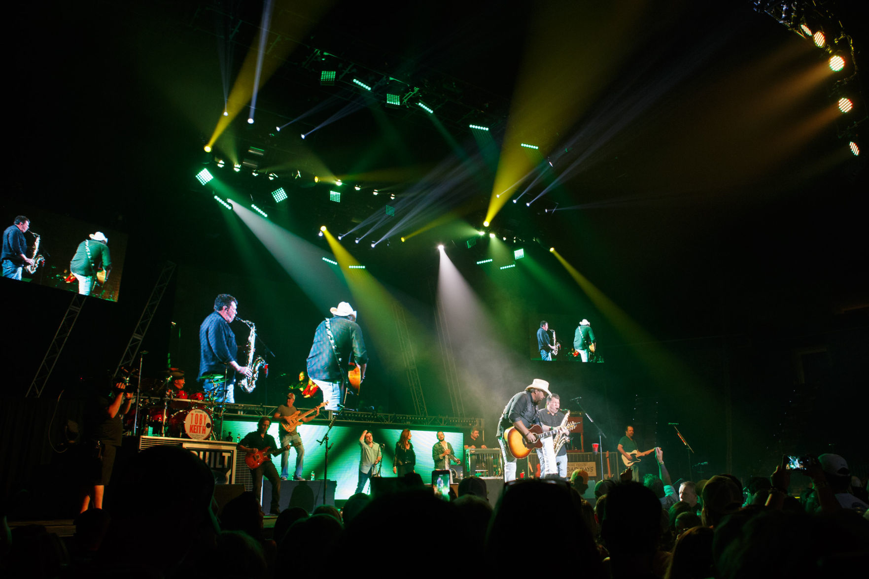 Toby Keith 2016 concert
